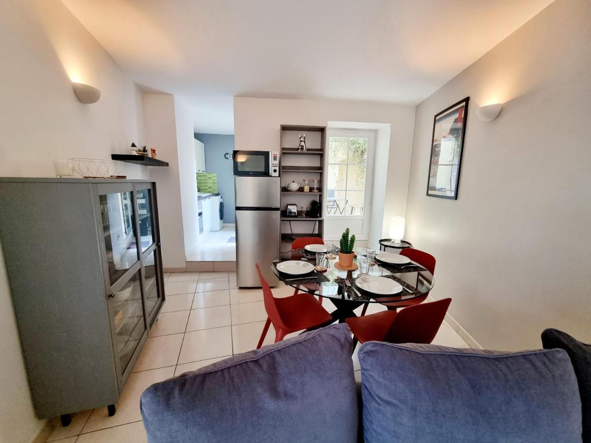 Coquette Maison De Ville Calme Avec Patio Angoulême Esterno foto
