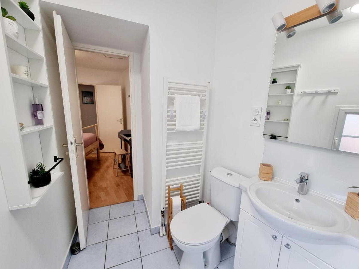 Coquette Maison De Ville Calme Avec Patio Angoulême Esterno foto